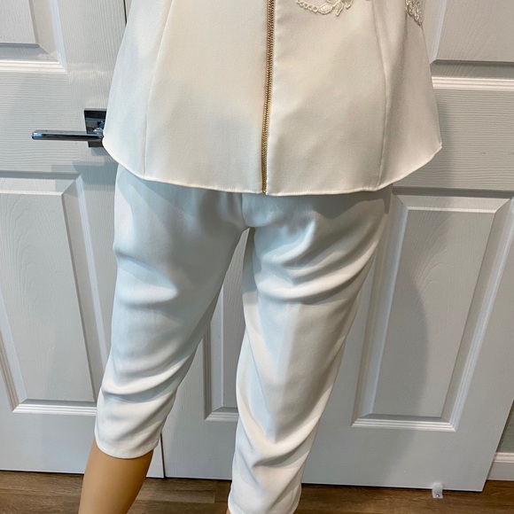 MARCHESA NOTTE SZ 10 WHITE HALTER JUMPSUIT - Picture 9 of 14